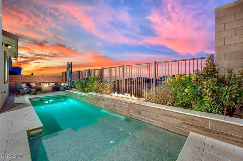 12073 Glentana View, Las Vegas, NV 89138