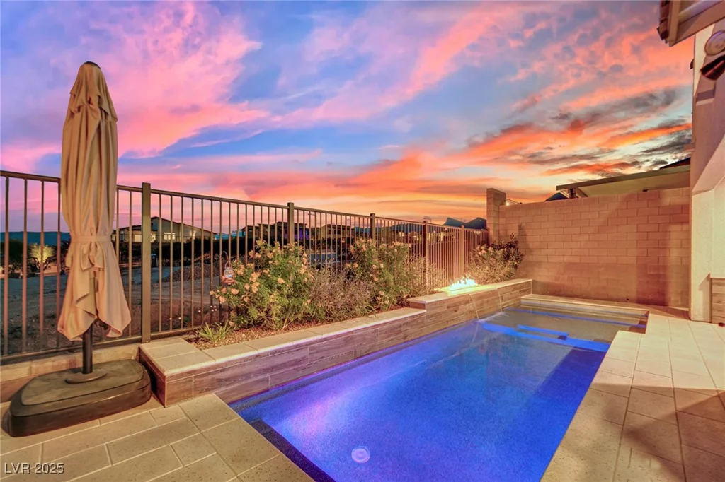12073 Glentana View, Las Vegas, NV 89138