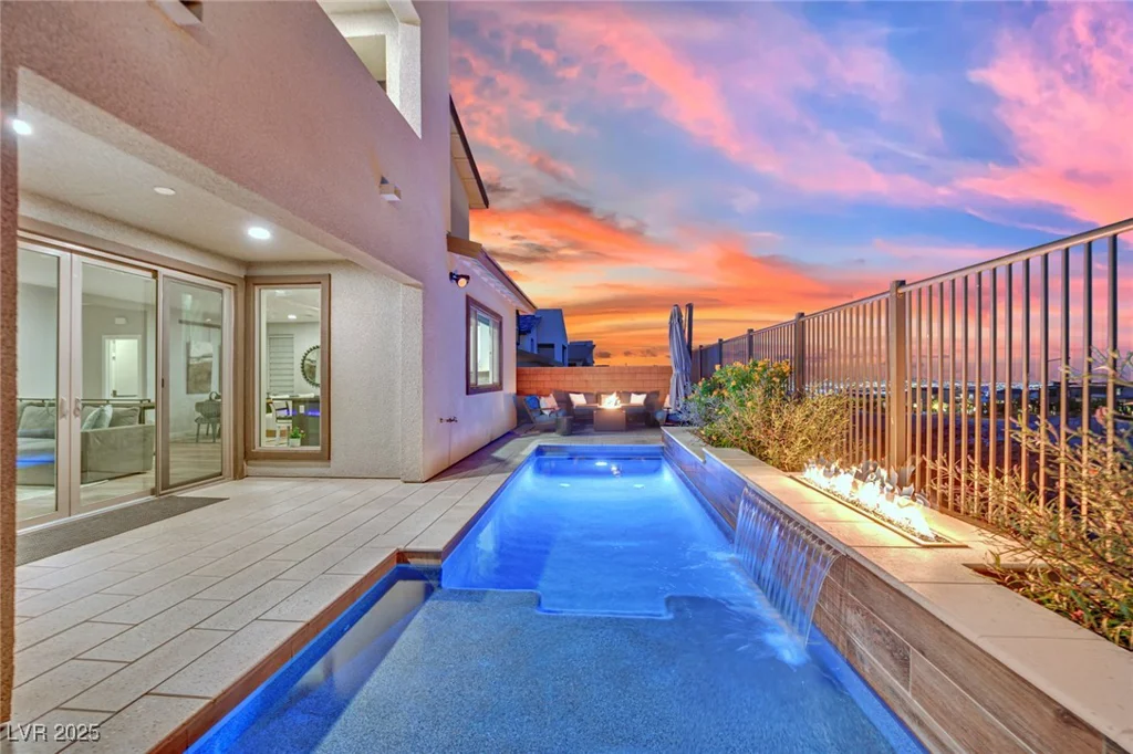 12073 Glentana View, Las Vegas, NV 89138