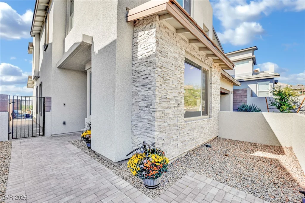 12073 Glentana View, Las Vegas, NV 89138