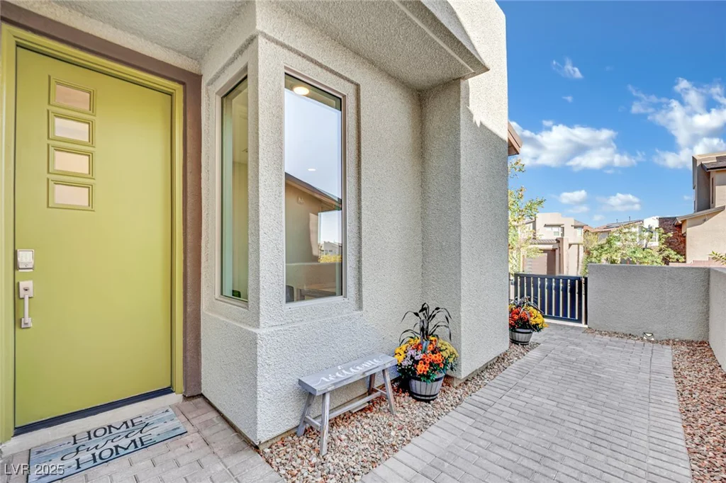 12073 Glentana View, Las Vegas, NV 89138
