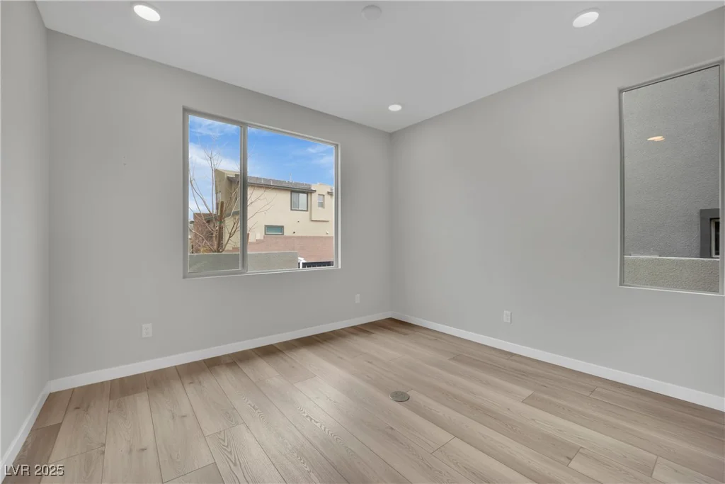 12073 Glentana View, Las Vegas, NV 89138