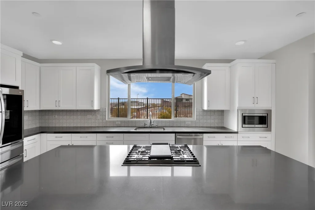 12073 Glentana View, Las Vegas, NV 89138