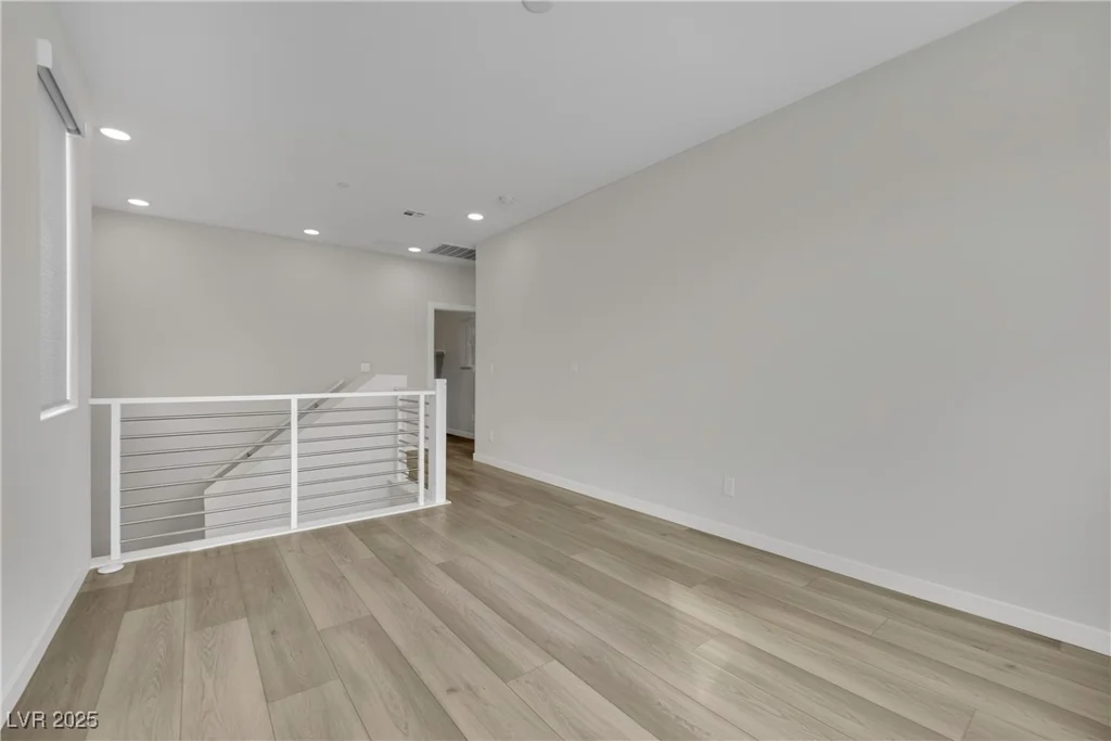 12073 Glentana View, Las Vegas, NV 89138