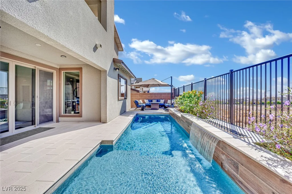 12073 Glentana View, Las Vegas, NV 89138