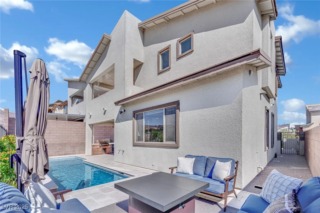 12073 Glentana View, Las Vegas, NV 89138