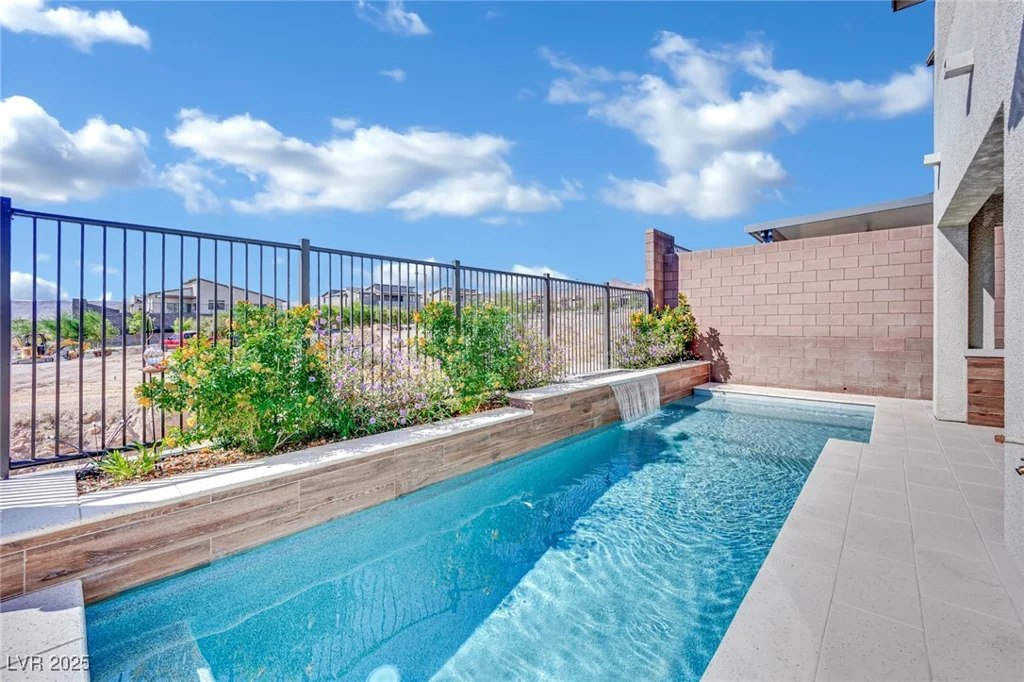 12073 Glentana View, Las Vegas, NV 89138