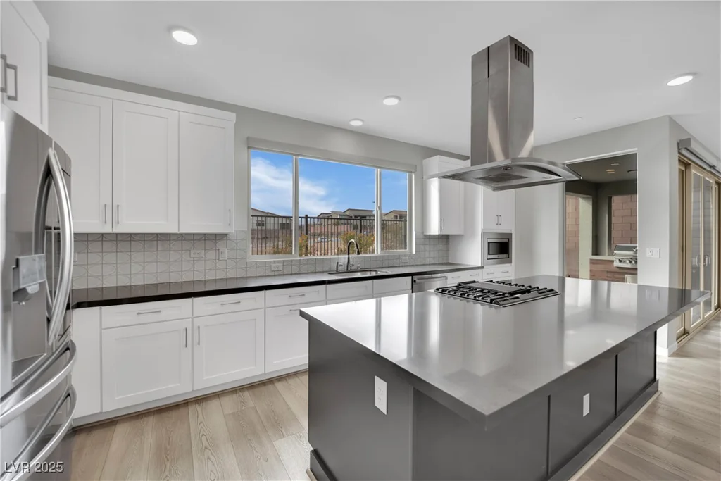 12073 Glentana View, Las Vegas, NV 89138