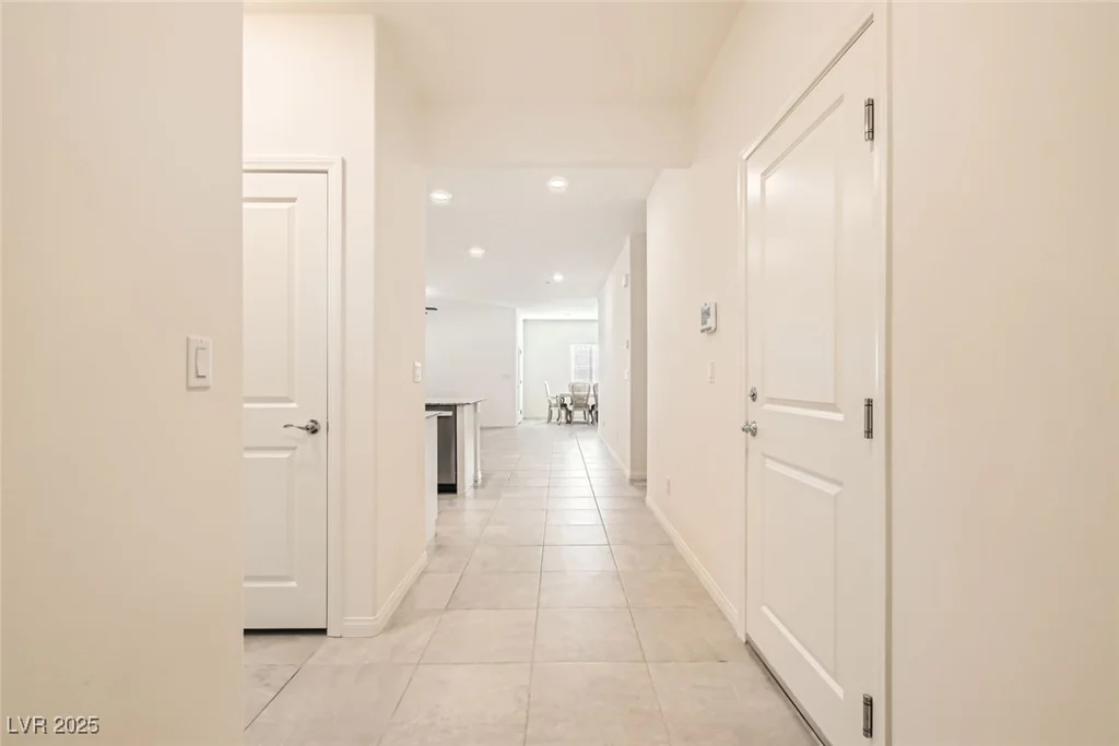 10923 Stone Crossing, Las Vegas, NV 89166