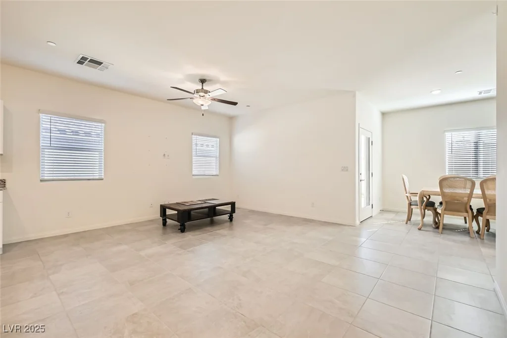 10923 Stone Crossing, Las Vegas, NV 89166