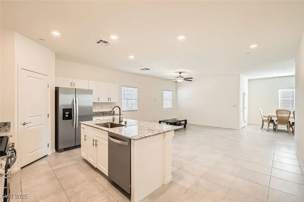 10923 Stone Crossing, Las Vegas, NV 89166