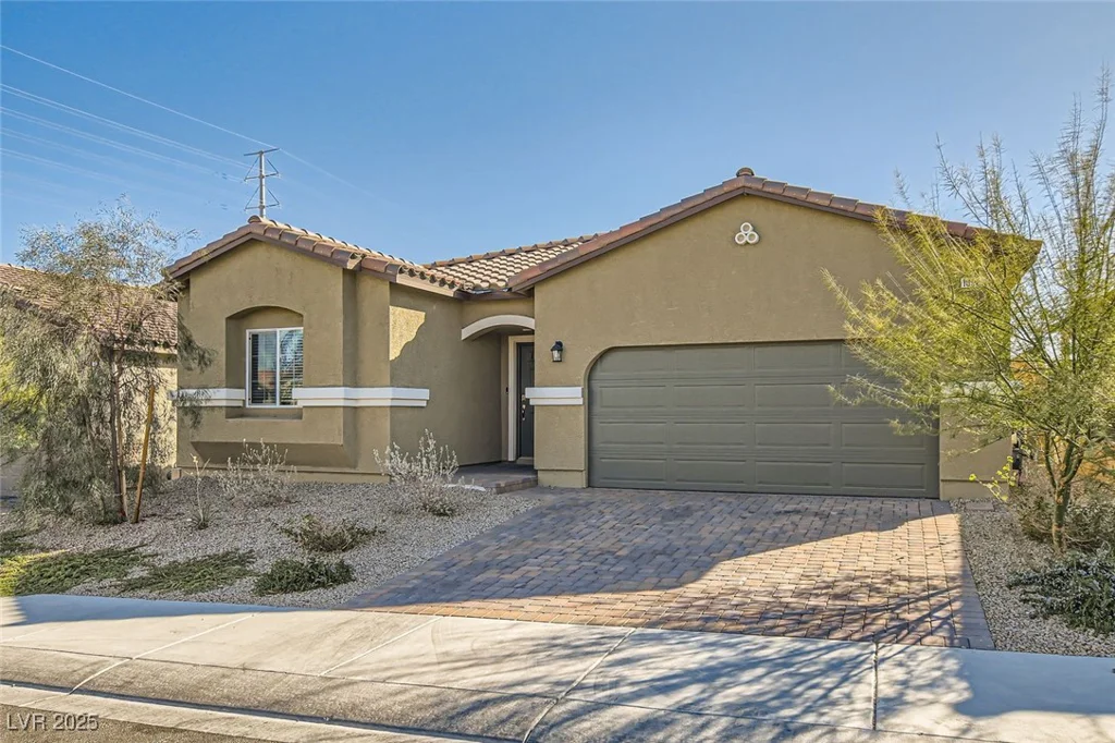 10923 Stone Crossing, Las Vegas, NV 89166