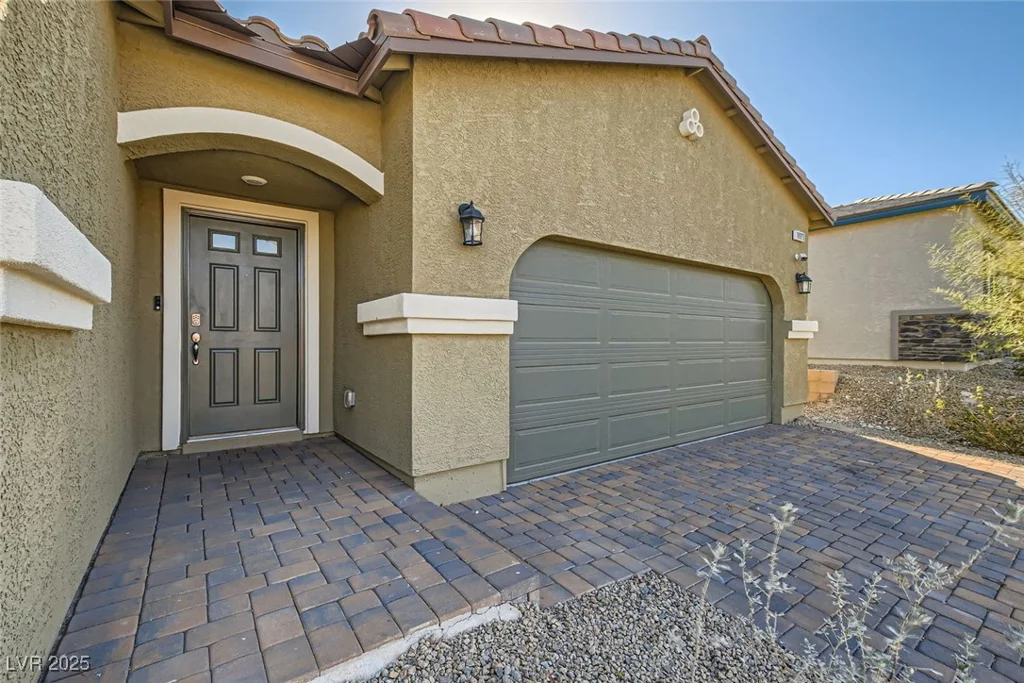 10923 Stone Crossing, Las Vegas, NV 89166