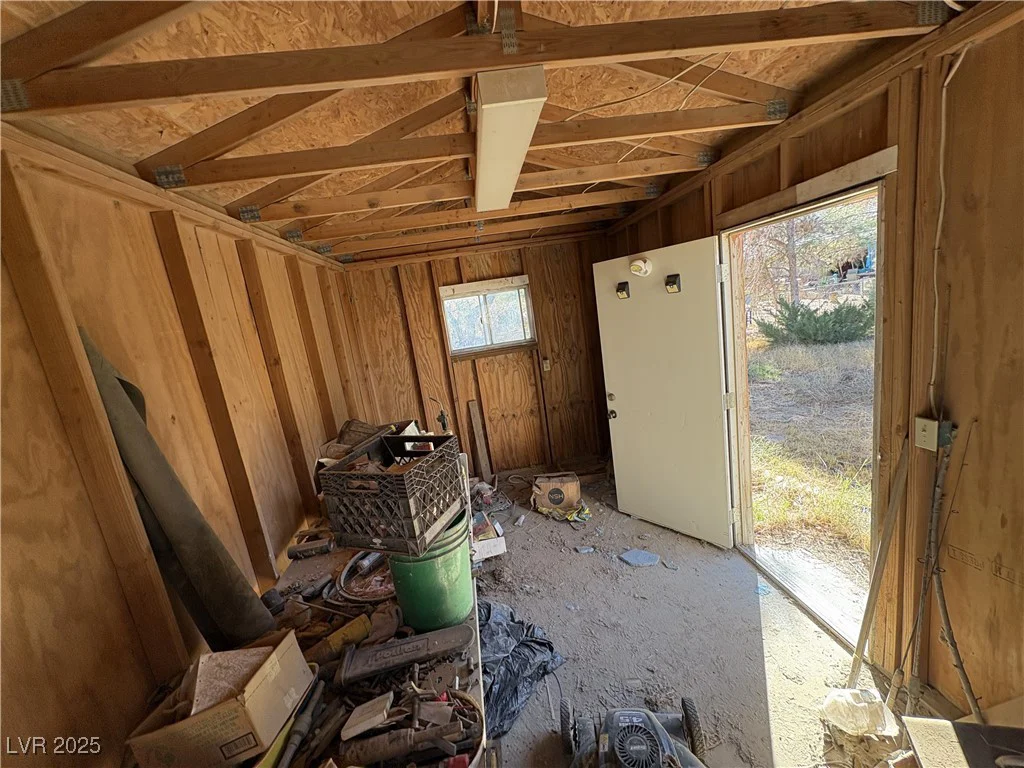 3941 Dennis, Pahrump, NV 89060