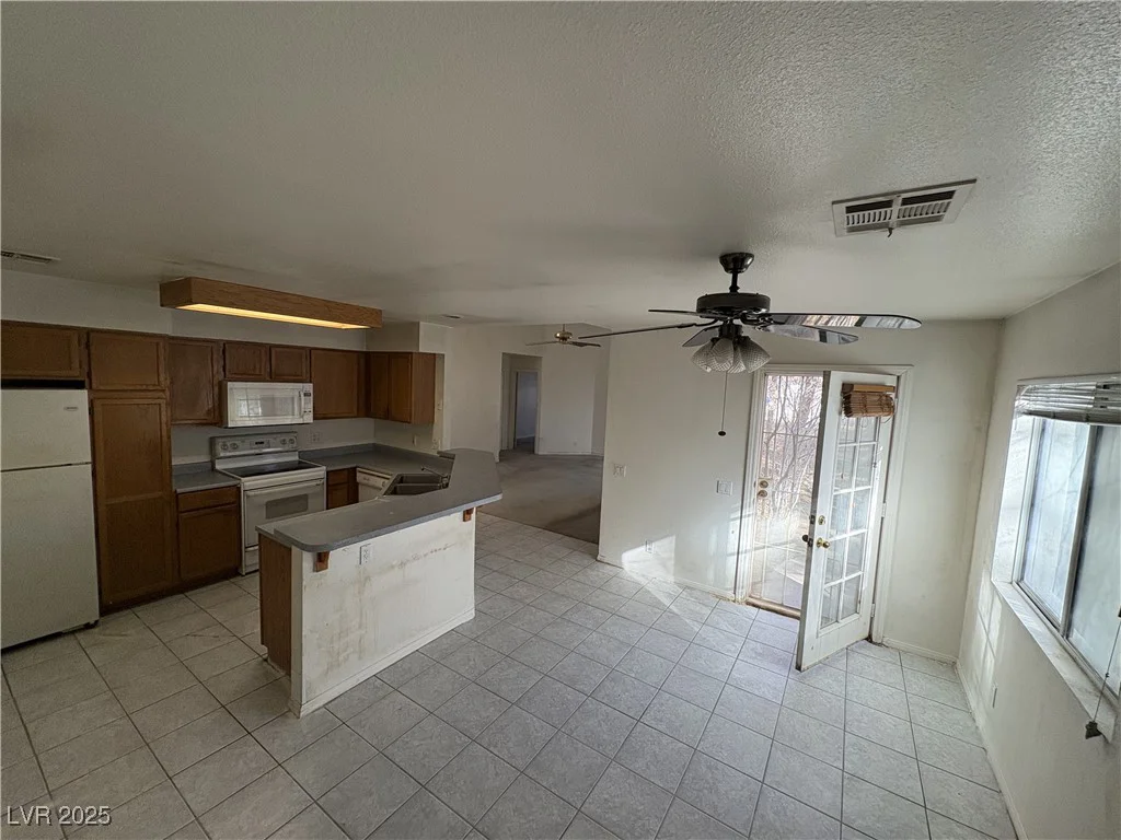 3941 Dennis, Pahrump, NV 89060
