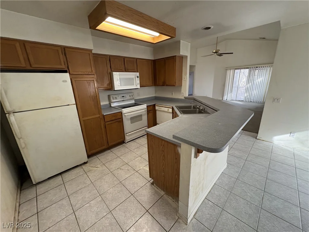 3941 Dennis, Pahrump, NV 89060