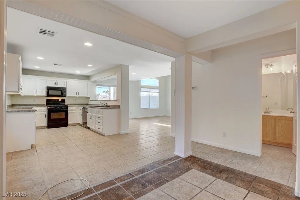 422 Waterbrook, Henderson, NV 89015