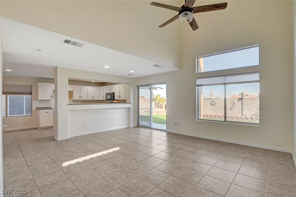 422 Waterbrook, Henderson, NV 89015