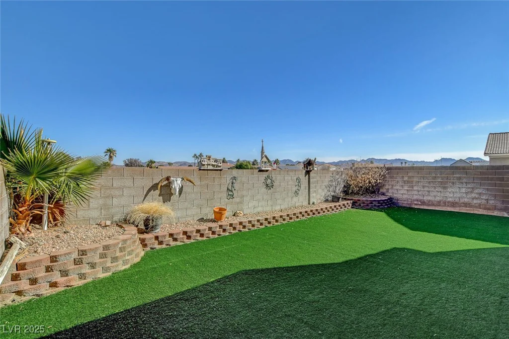 422 Waterbrook, Henderson, NV 89015
