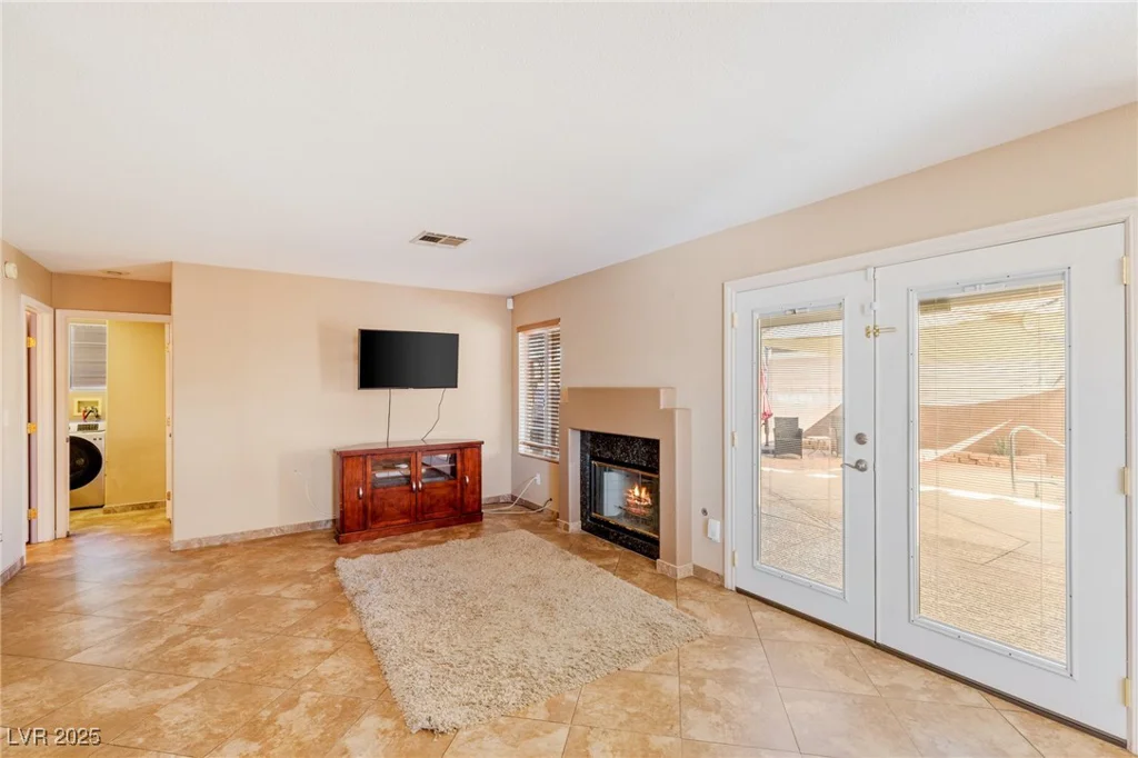 2000 Golden Shadow, Henderson, NV 89002