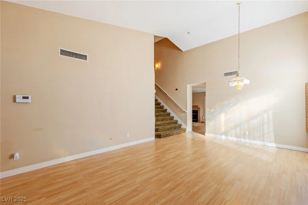 2000 Golden Shadow, Henderson, NV 89002