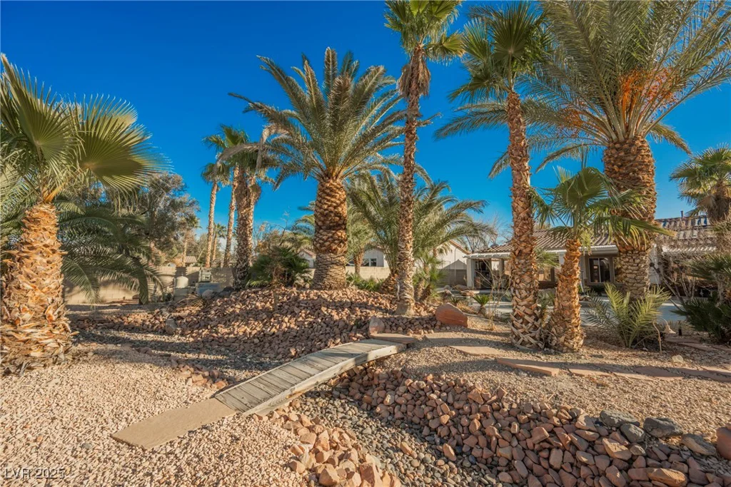 328 Hedgehope, Las Vegas, NV 89183