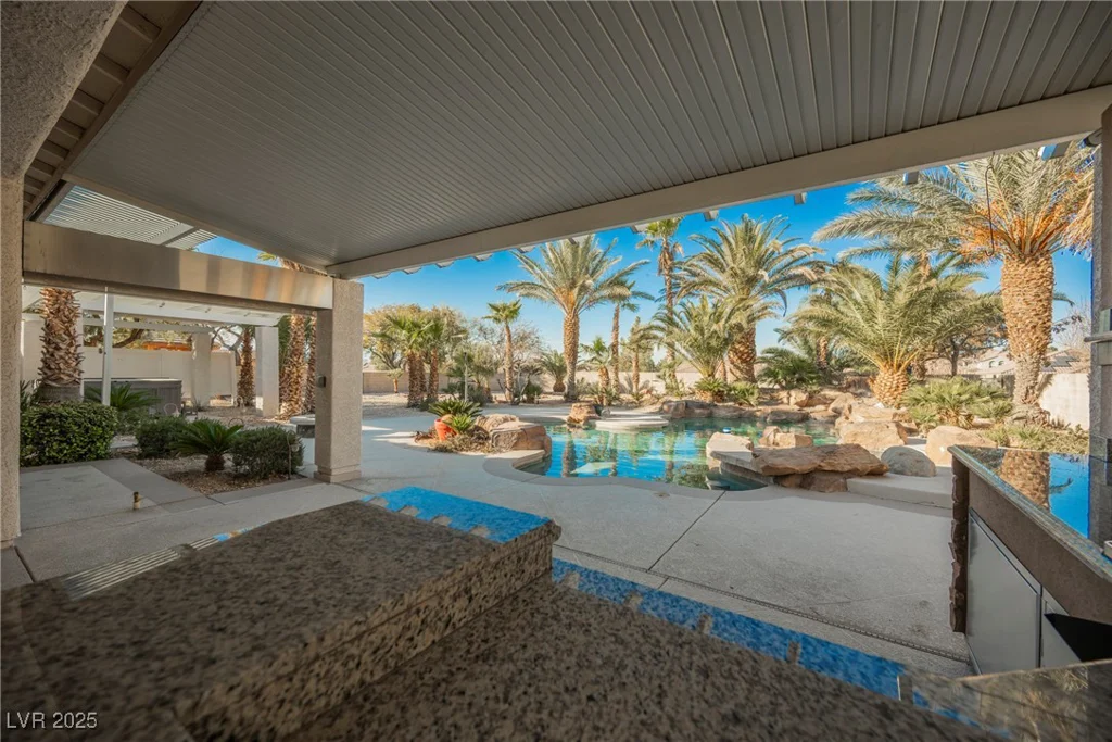 328 Hedgehope, Las Vegas, NV 89183