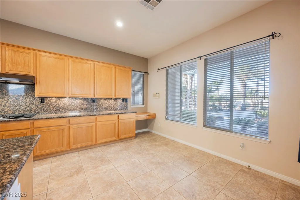 328 Hedgehope, Las Vegas, NV 89183