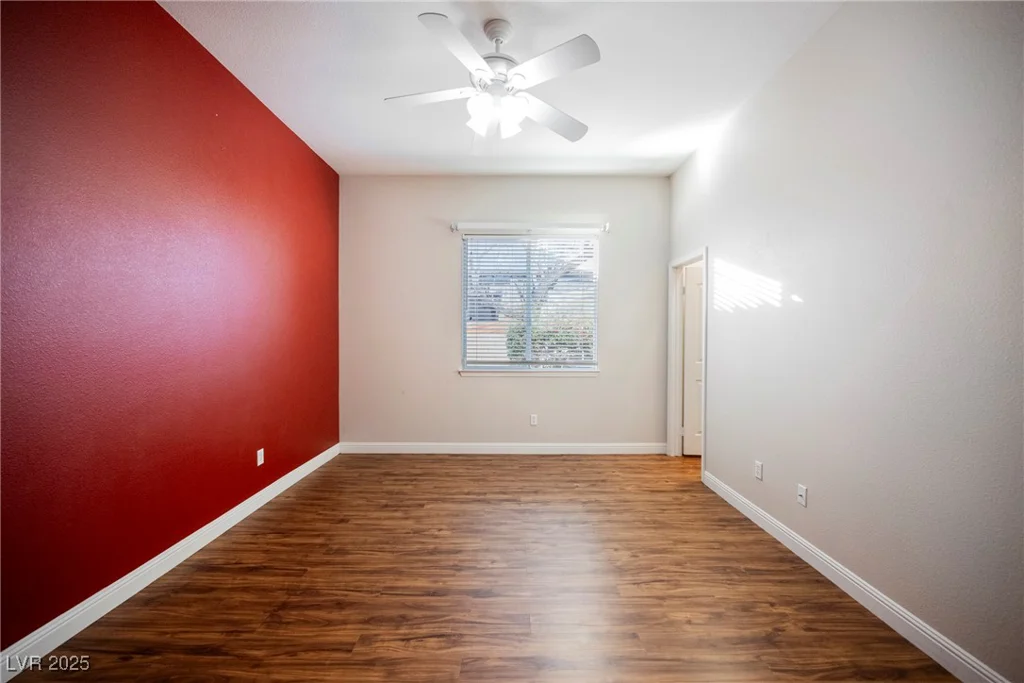 328 Hedgehope, Las Vegas, NV 89183