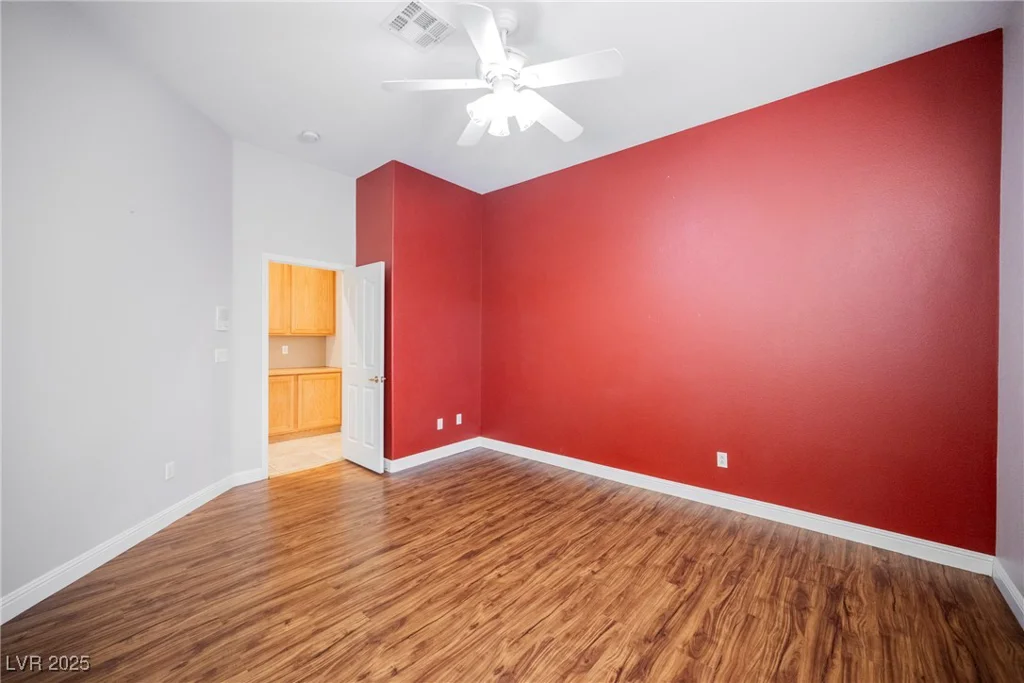 328 Hedgehope, Las Vegas, NV 89183
