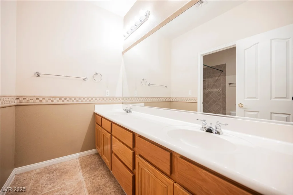 328 Hedgehope, Las Vegas, NV 89183