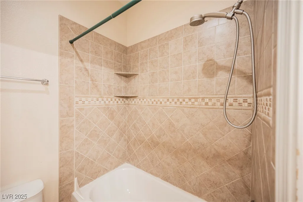 328 Hedgehope, Las Vegas, NV 89183