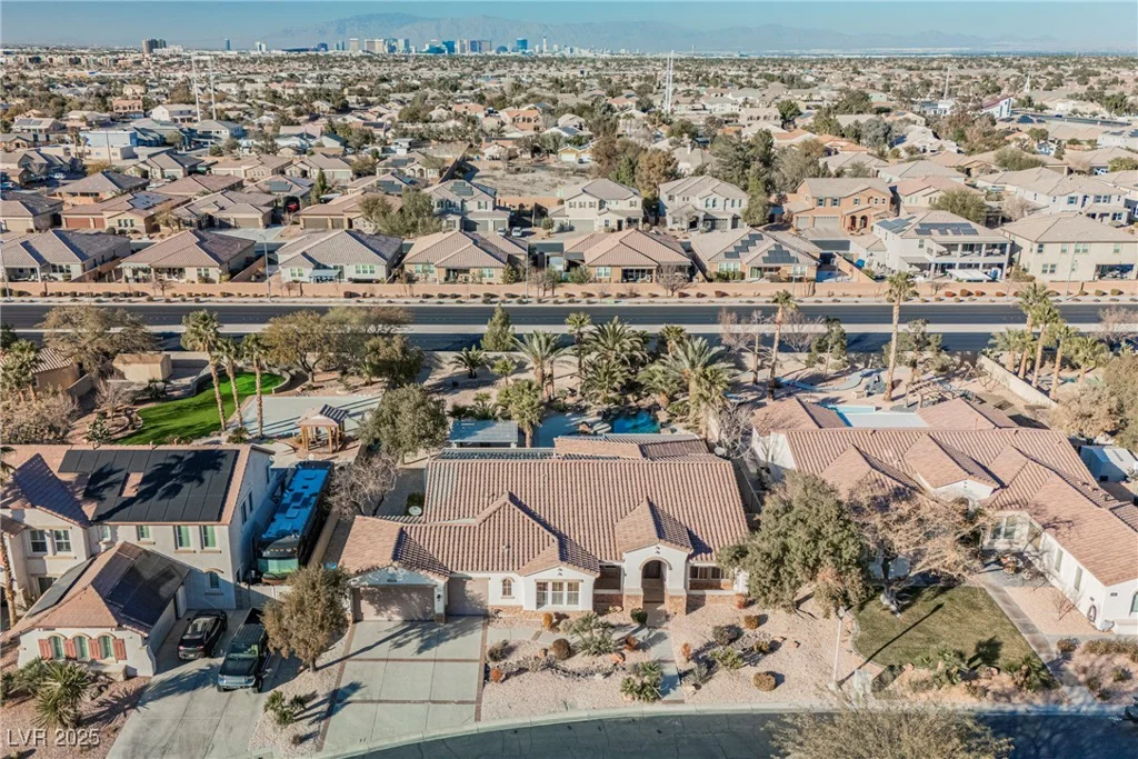 328 Hedgehope, Las Vegas, NV 89183