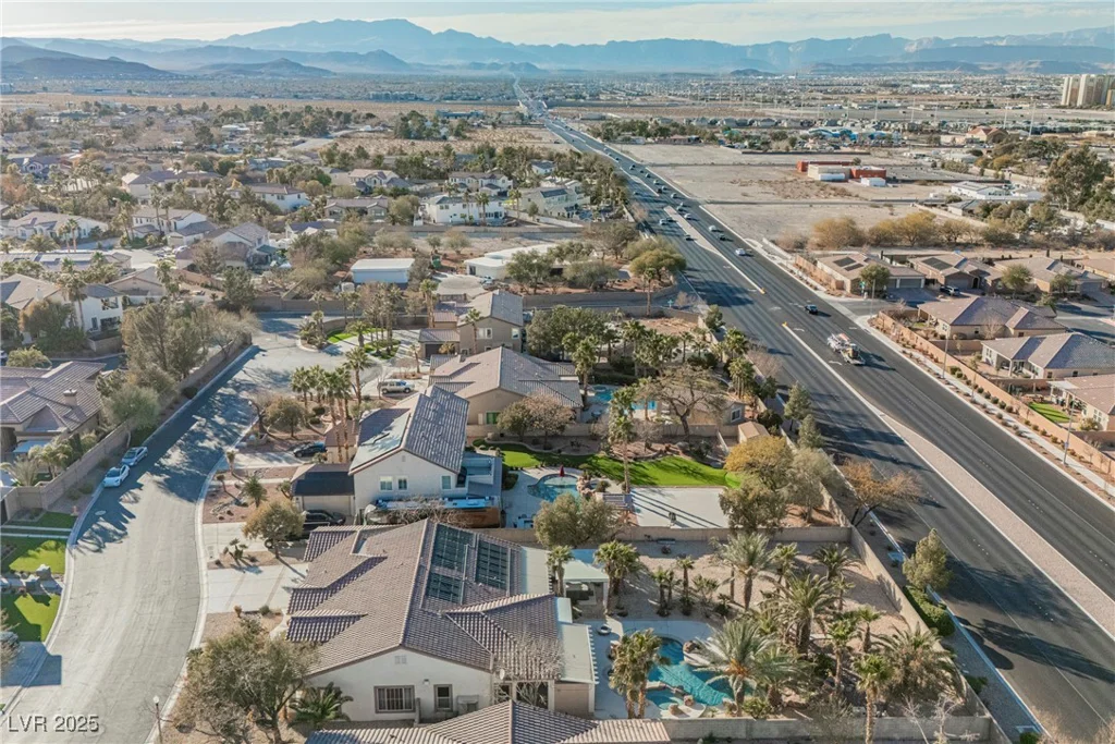 328 Hedgehope, Las Vegas, NV 89183