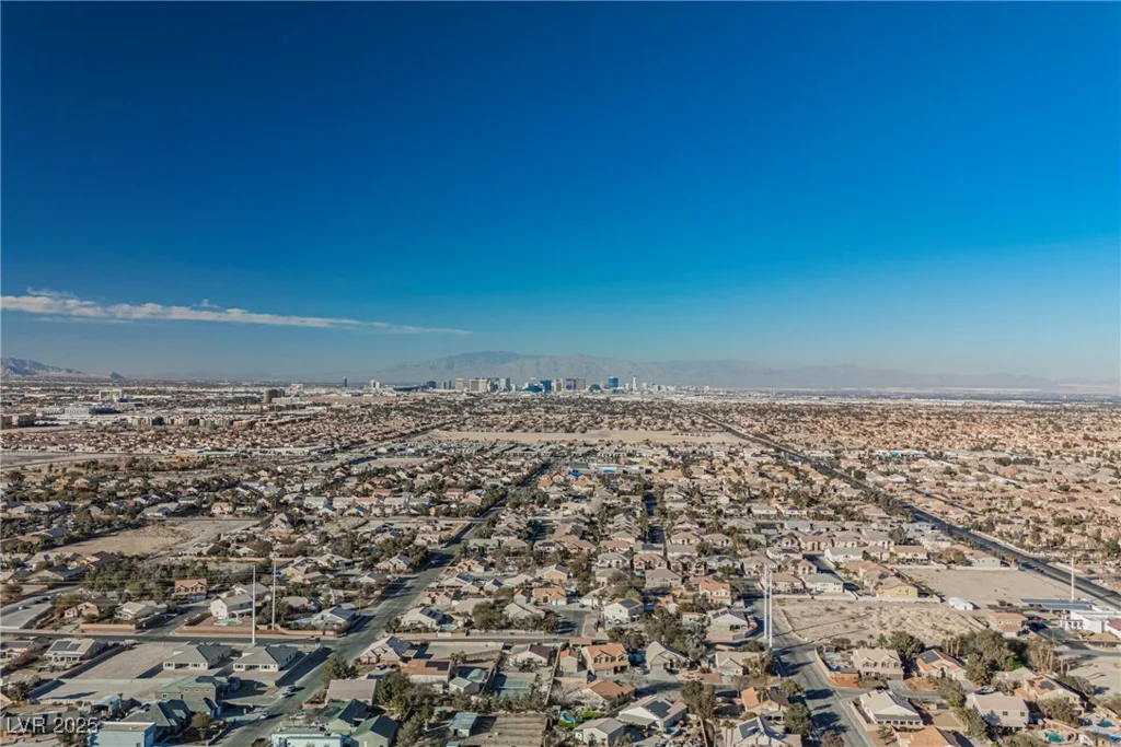 328 Hedgehope, Las Vegas, NV 89183