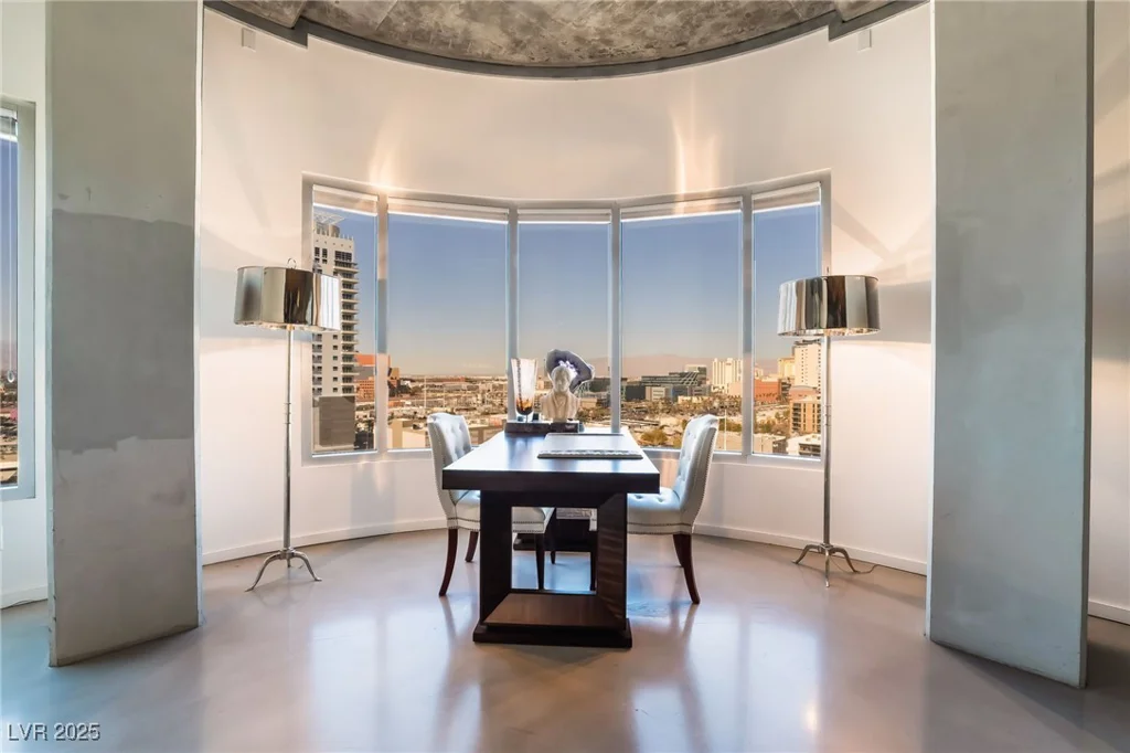900 Las Vegas, Las Vegas, NV 89101