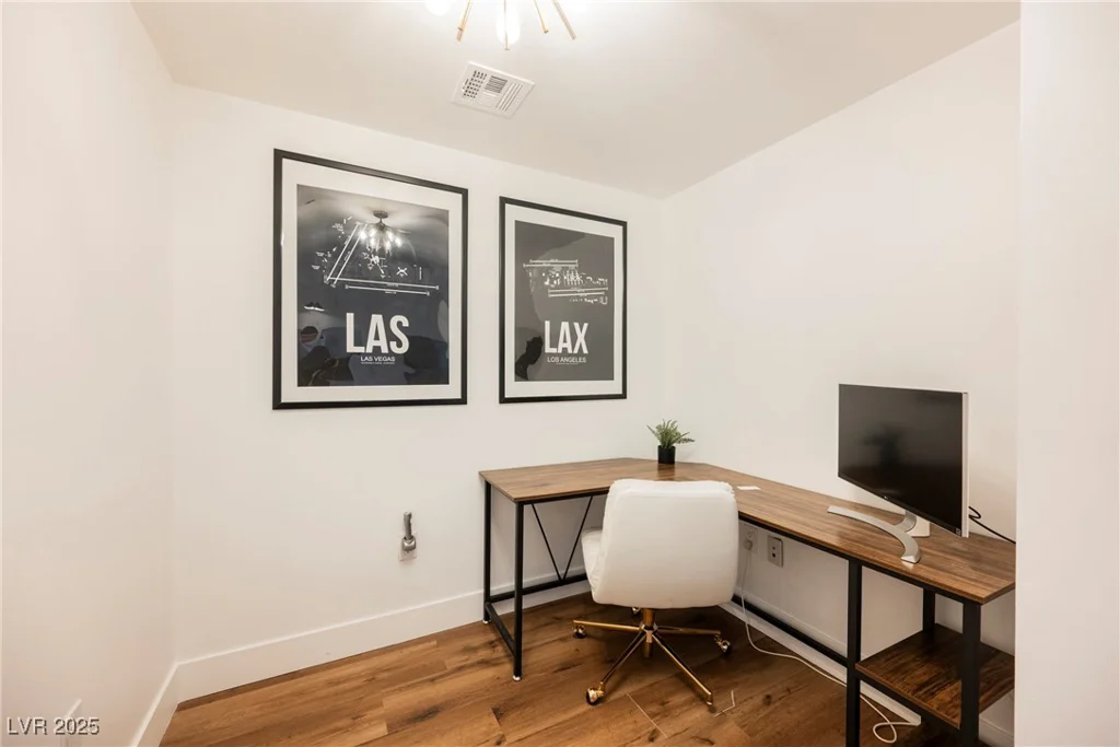 150 Las Vegas, Las Vegas, NV 89101