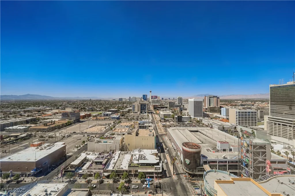 150 Las Vegas, Las Vegas, NV 89101