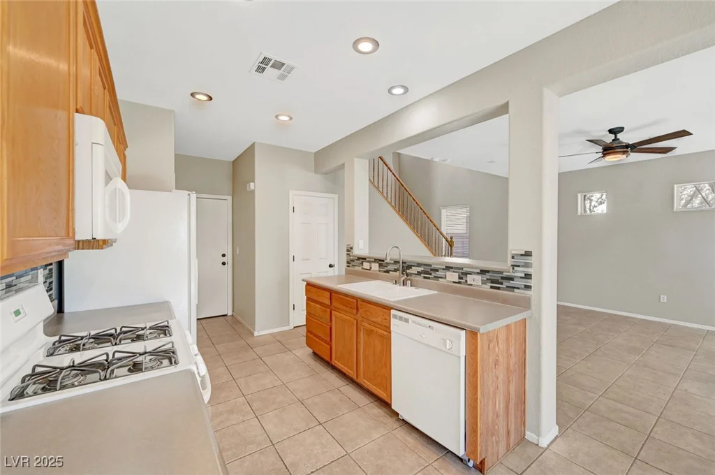 8040 Marshall Canyon, Las Vegas, NV 89166