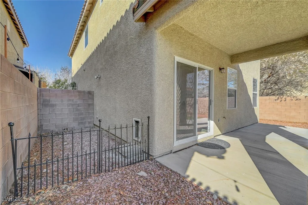 8040 Marshall Canyon, Las Vegas, NV 89166