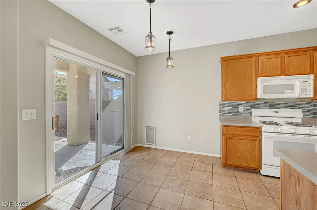 8040 Marshall Canyon, Las Vegas, NV 89166