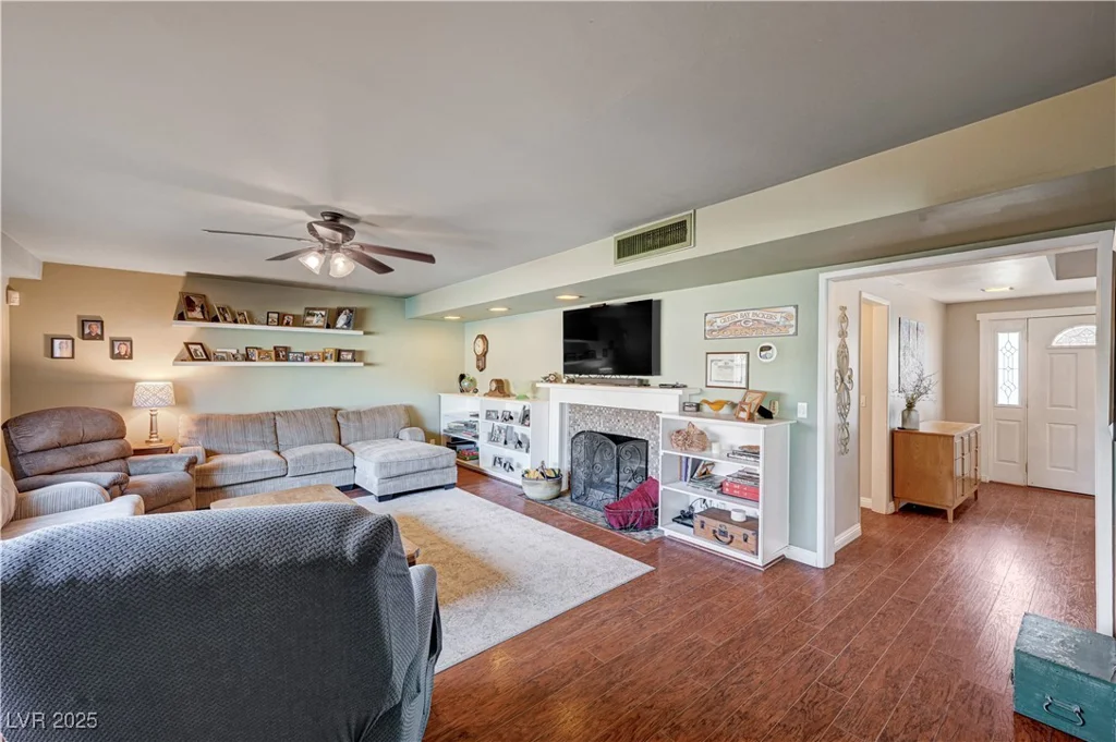 4008 Snead, Las Vegas, NV 89107