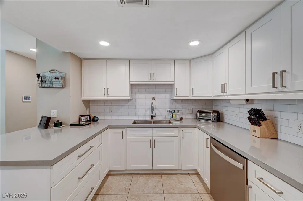 4008 Snead, Las Vegas, NV 89107