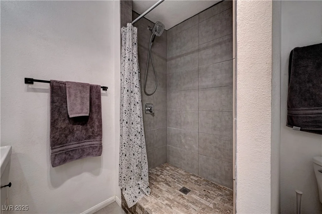 4008 Snead, Las Vegas, NV 89107