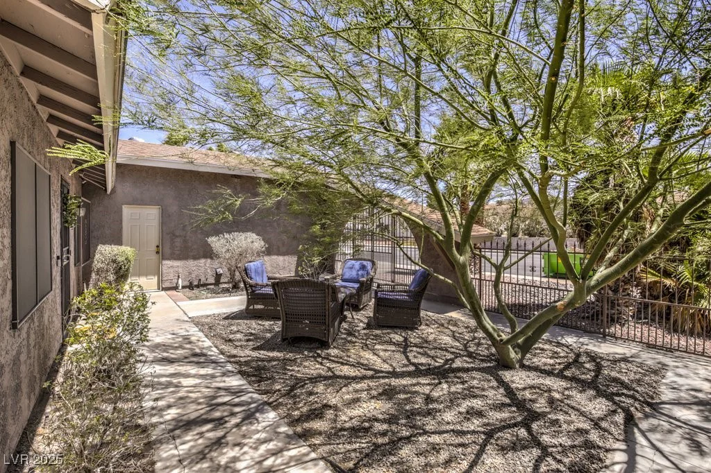 427 Shamrock, Henderson, NV 89002