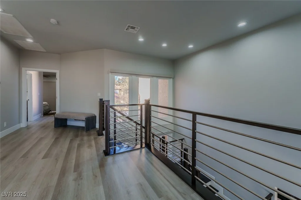 8120 Castle Pines, Las Vegas, NV 89113