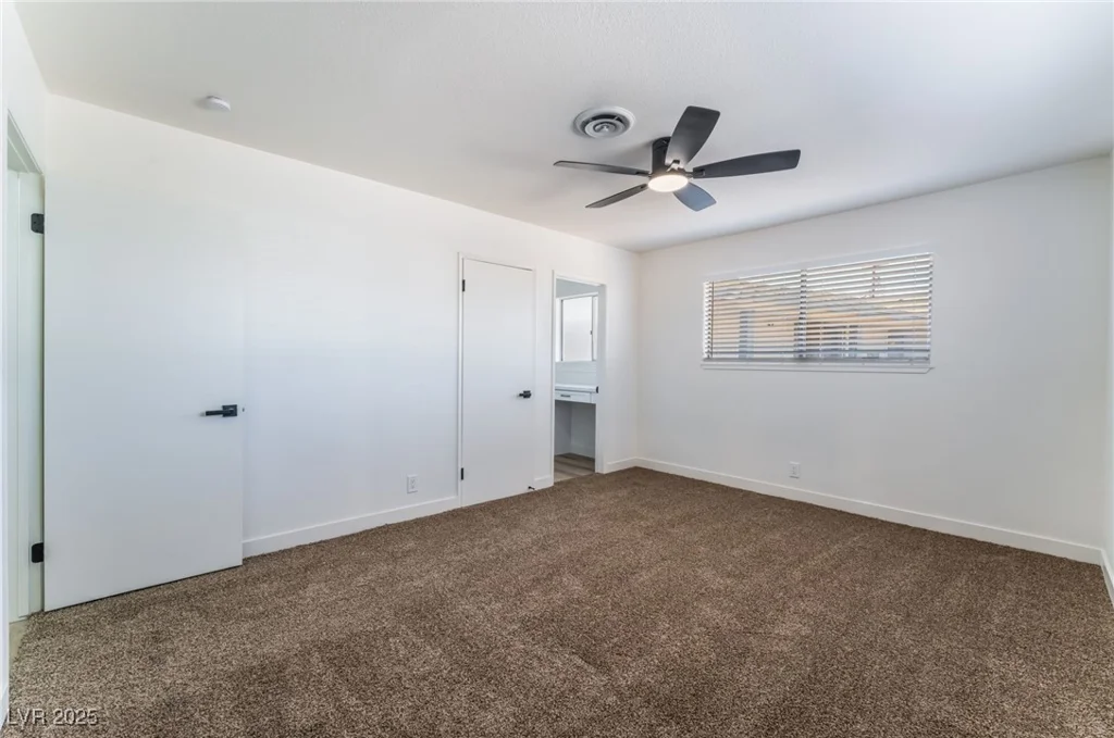 2113 La Harve, Las Vegas, NV 89106