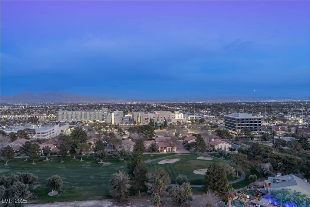 3111 Bel Air, Las Vegas, NV 89109
