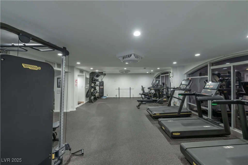 3111 Bel Air, Las Vegas, NV 89109