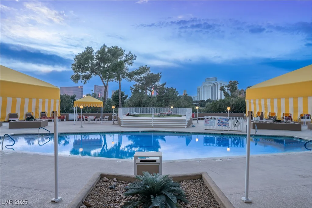 3111 Bel Air, Las Vegas, NV 89109